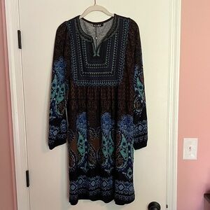 White Mark Embroidered dress